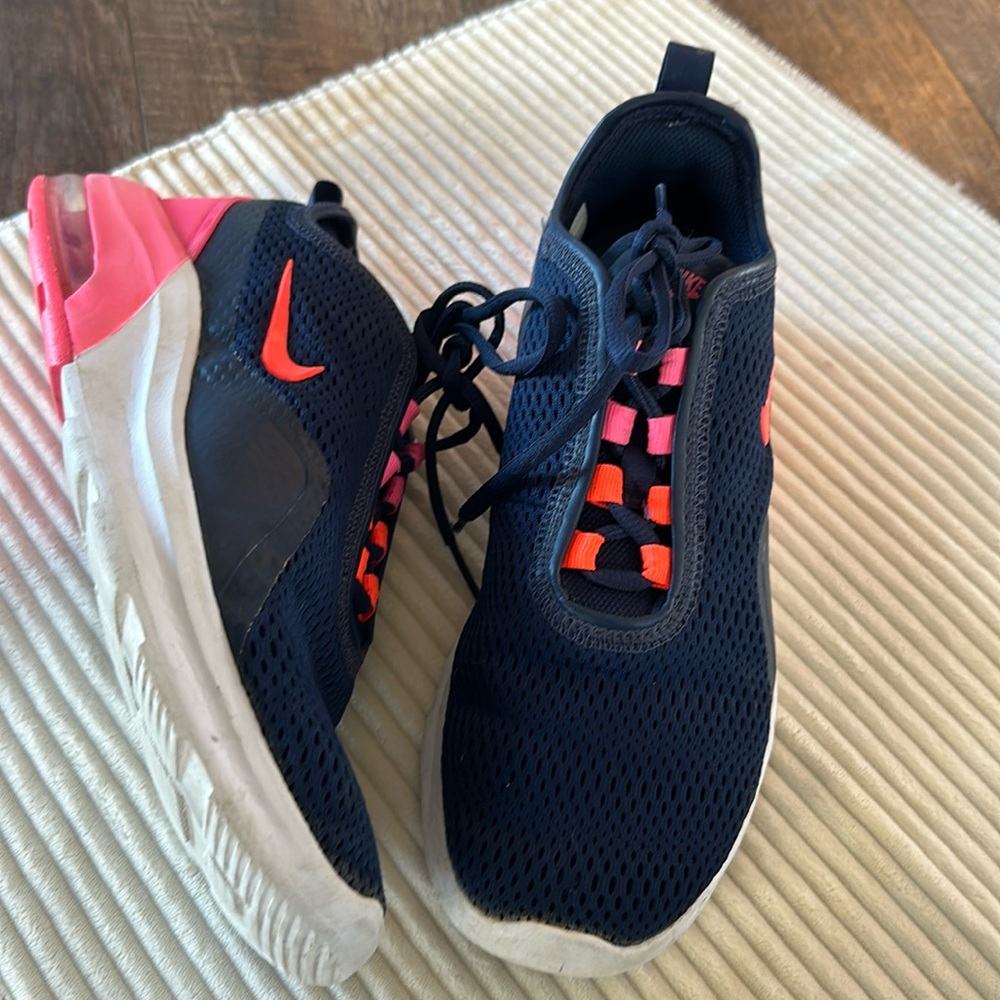 Nike Air Max Motion 2 Women’s running shoe - Picture 5 of 16